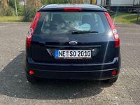 Gebraucht Ford Fiesta 60 PS (44 kW) 2006 Blau Kleinwagen