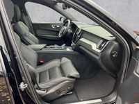 Gebraucht Volvo XC60 Plus 253 PS (186 kW) 2024 Onyx black metallic (metallic) SUV