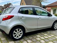Gebraucht Mazda 2 Center-Line 102 PS (75 kW) 2011 Grau Kleinwagen