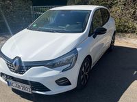 Gebraucht Renault Clio V 67 PS (49 kW) 2022 Weiß Kleinwagen