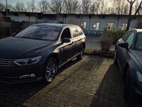 Gebraucht VW Passat Comfortline 150 PS (110 kW) 2018 Grau Kombi