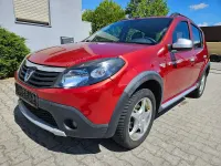 Gebraucht Dacia Sandero Stepway 84 PS (61 kW) 2012 Rot SUV
