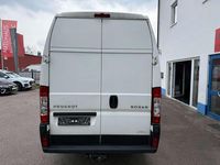 Gebraucht Peugeot Boxer 177 PS (130 kW) 2013 Lack weiss banquise Van