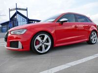Gebraucht Audi RS3 Sport 367 PS (269 kW) 2015 Rot Limousine