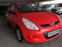 Gebraucht Hyundai i20 Classic 77 PS (56 kW) 2012 Rot Kleinwagen