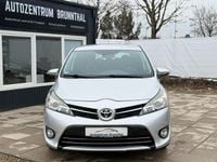 Gebraucht Toyota Verso Life 124 PS (91 kW) 2013 Silber Van / Kleinbus