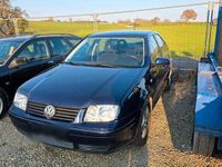 Gebraucht VW Bora 115 PS (84 kW) 1999 Blau Limousine