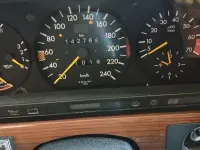 Gebraucht Mercedes 300 SE 180 PS (132 kW) 1986 Silber Limousine