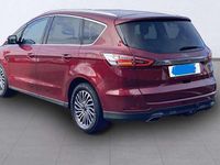 Gebraucht Ford S-MAX Titanium 190 PS (139 kW) 2018 Rot Van / Kleinbus