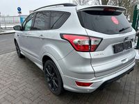 Gebraucht Ford Kuga ST-Line 150 PS (110 kW) 2018 Silber SUV