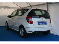 Gebraucht Mercedes A180 Avantgarde 109 PS (80 kW) 2011 Weiß Limousine