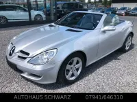 Second-hand Mercedes SLK200 163 CP (119 kW) 2005 Argintiu Cabrio