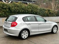 Gebraucht BMW 120 143 PS (105 kW) 2009 Silber Kleinwagen