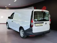 Gebraucht VW Caddy 102 PS (75 kW) 2022 Candyweiß Van / Kleinbus