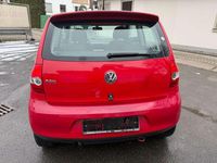 Gebraucht VW Fox Style 60 PS (44 kW) 2011 Tornadorot Kleinwagen