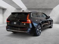 Gebraucht Volvo V60 Core 398 PS (292 kW) 2024 Onyx schwarz Kombi