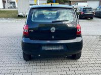 Gebraucht VW Fox 54 PS (39 kW) 2008 Schwarz Kleinwagen