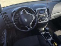 Gebraucht Hyundai i30 Edition 90 PS (66 kW) 2012 Limousine