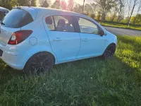 Gebraucht Opel Corsa 100 PS (73 kW) 2012 Weiß Kleinwagen