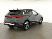 Gebraucht Audi Q5 Ambiente 204 PS (150 kW) 2025 Tamboragrau metallic SUV