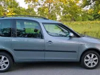 Gebraucht Skoda Roomster 90 PS (66 kW) 2012 Silber Van / Kleinbus