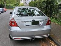 Gebraucht Ford Mondeo 147 PS (108 kW) 2006 Silber Limousine