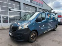 Gebraucht Renault Trafic Komfort 140 PS (102 kW) 2015 Blau Van / Kleinbus