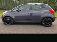 Gebraucht Kia Venga 128 PS (94 kW) 2012 Schwarz Kleinwagen