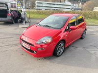 Gebraucht Fiat Punto Sport 105 PS (77 kW) 2012 Rot Kleinwagen