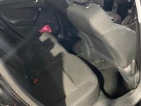 Gebraucht Peugeot 208 86 PS (63 kW) 2019 Schwarz Kleinwagen