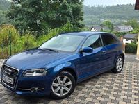 Gebraucht Audi A3 Ambiente 105 PS (77 kW) 2010 Blau Limousine