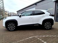 Gebraucht Toyota Yaris Hybrid Team 92 PS (67 kW) 2024 Weiß Kleinwagen