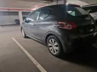 Gebraucht Peugeot 208 98 PS (72 kW) 2012 Grau Kleinwagen