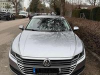 Gebraucht VW Arteon 150 PS (110 kW) 2018 Silber Coupé