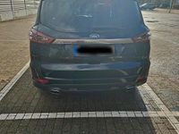Gebraucht Ford S-MAX S 179 PS (131 kW) 2017 Schwarz Van / Kleinbus