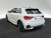 Gebraucht Audi A1 Sportback S-Line 95 PS (69 kW) 2025 Silber Kleinwagen