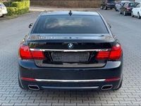 gebraucht BMW 750 Xdrive