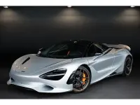Neu McLaren 750S 751 PS (552 kW) 2025 Silber Coupé
