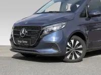 Gebraucht Mercedes V250 Style 190 PS (139 kW) 2024 Blau Van / Kleinbus