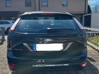 Używany Ford Focus 116 KM (85 kW) 2008 Czarny Sedan/Limuzyna