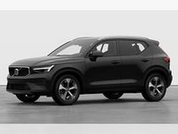 Neu Volvo XC40 Core 163 PS (119 kW) 2026 Schwarz (onyx black / metallic) SUV