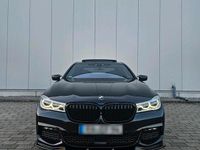 Gebraucht BMW 740L 326 PS (239 kW) 2018 Schwarz Limousine