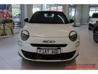 Neu Fiat 600 Street 101 PS (74 kW) 2026 Weiss SUV