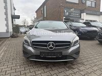 Gebraucht Mercedes A200 156 PS (114 kW) 2013 Grau Kleinwagen