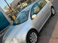 Gebraucht VW Golf V 115 PS (84 kW) 2005 Grau Kleinwagen