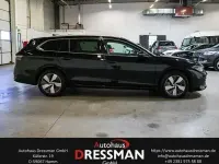 Gebraucht VW Passat Elegance 150 PS (110 kW) 2025 Grenadillschwarz metallic Kombi