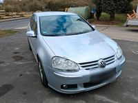 Gebraucht VW Golf V 105 PS (77 kW) 2008 Silber Kleinwagen