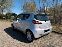 Gebraucht Mitsubishi Colt 95 PS (69 kW) 2009 Grau Kleinwagen