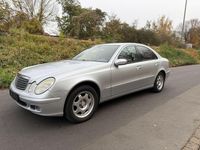 Gebraucht Mercedes E280 190 PS (139 kW) 2006 Silber Limousine
