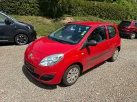 Gebraucht Renault Twingo 58 PS (42 kW) 2009 Rot Kleinwagen